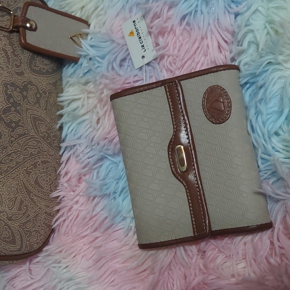 LIZ🔺️CLAIBORNE Vintage "Set" of 1989 Paisley Bag, w/ 1988 L🔺️C Wallet & Keyfob - Picture 2 of 11